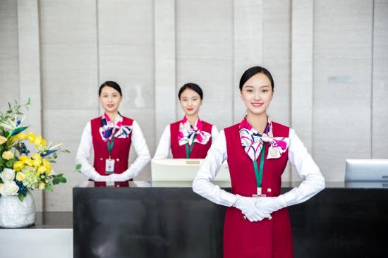 深圳保利物業(yè) 榮獲“2019物業(yè)服務企業(yè)綜合實力500強”，書寫物業(yè)管理新篇章